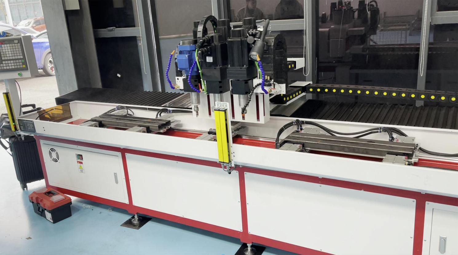 數(shù)控熱熔鉆床 數(shù)控熱熔鉆床