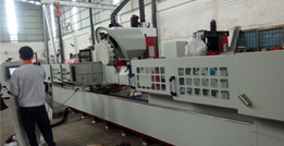 如何測試數(shù)控鉆孔機？